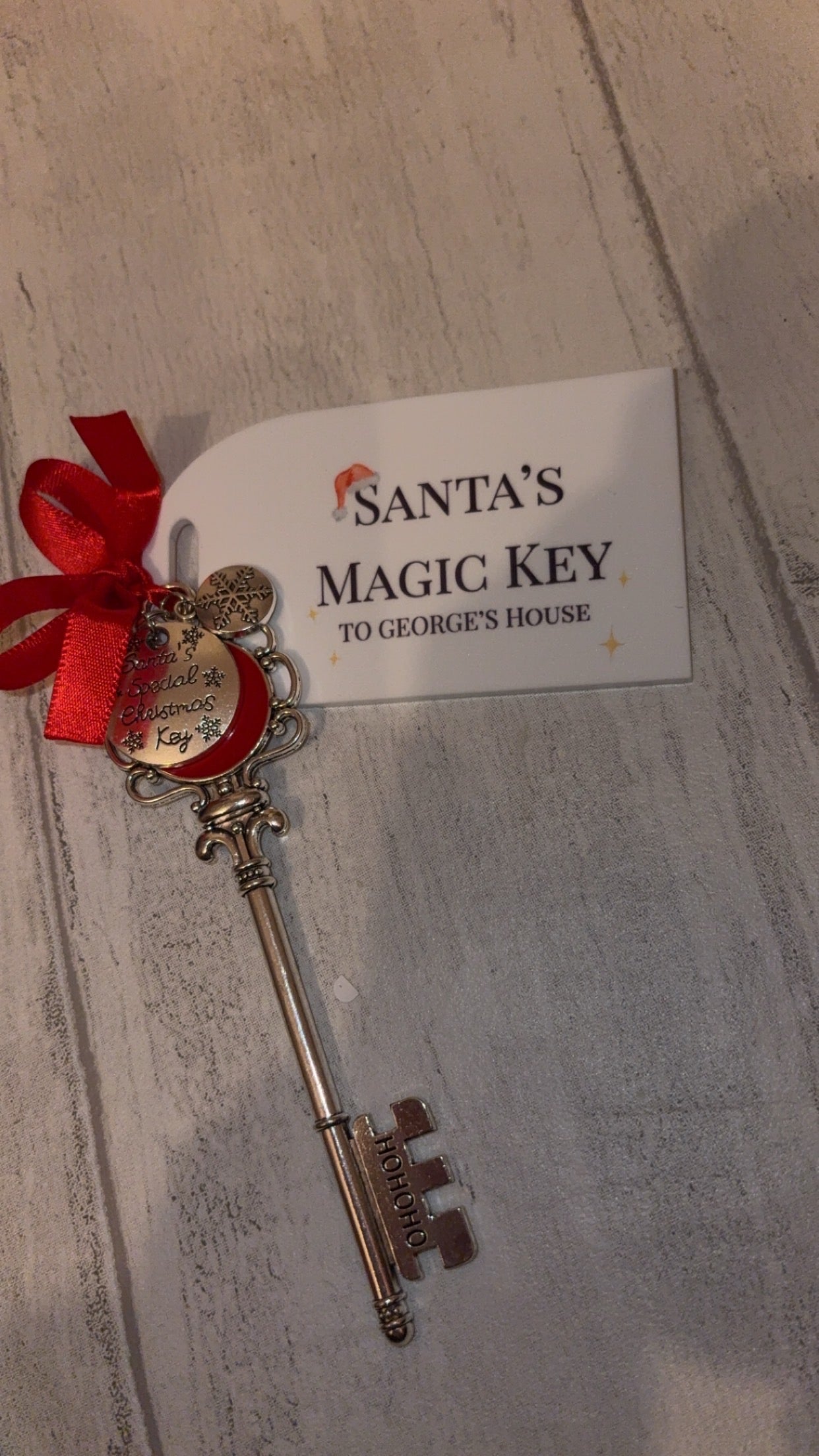 Personalised Metal Santas Lost Key With Acrylic Tag