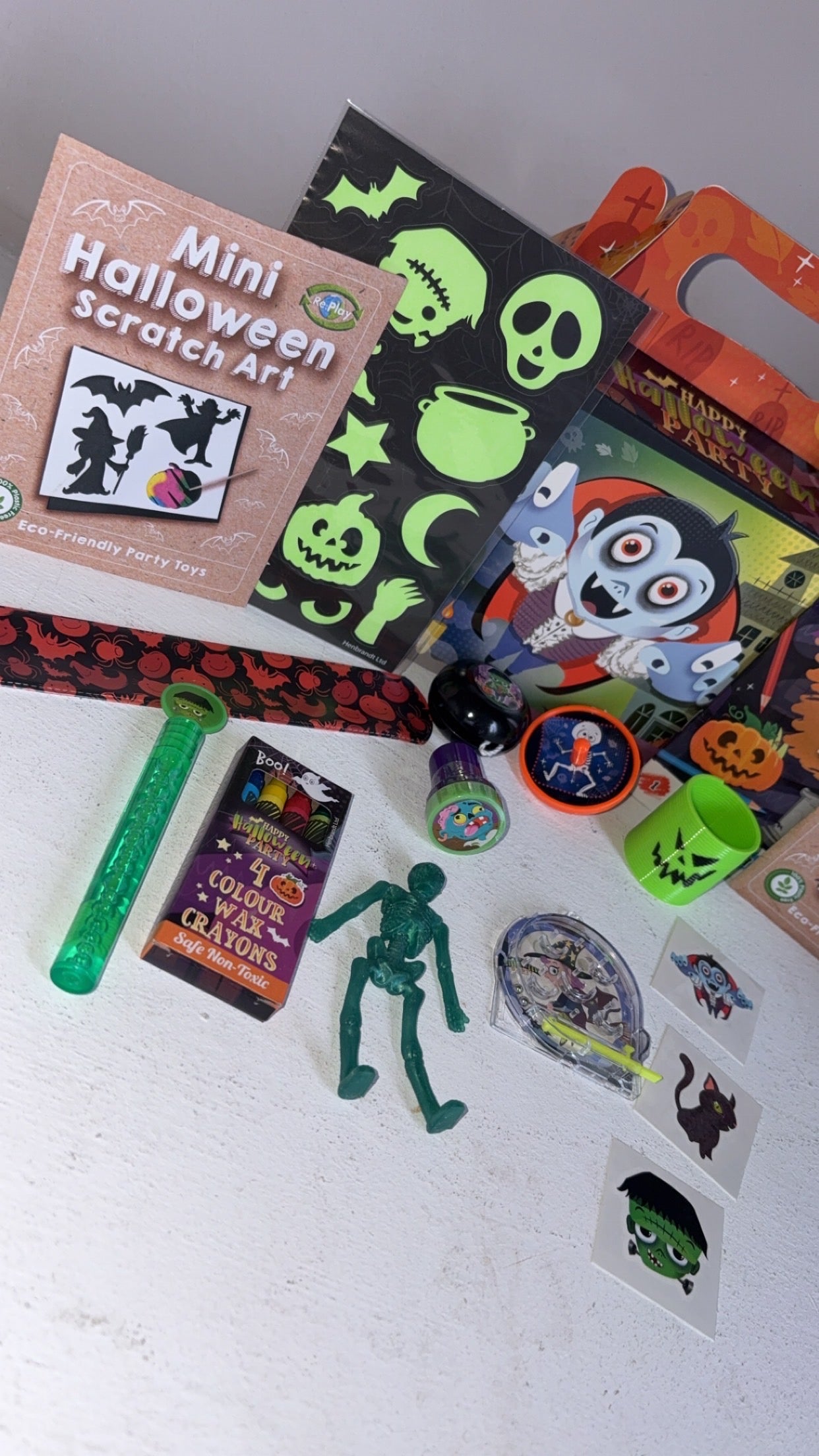 Halloween Activity Set - 14 Piece